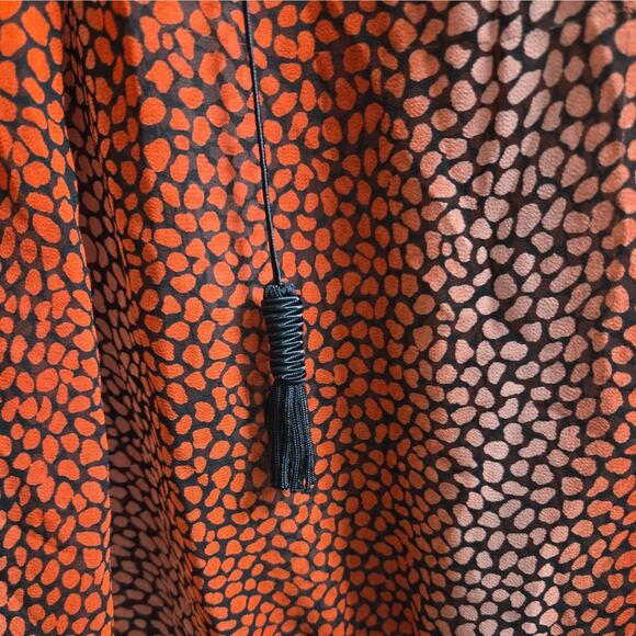 Lane Bryant Red & Black Tie Front Tassel Pullover Sheer Blouse Animal Print18/20 - Picture 4 of 7